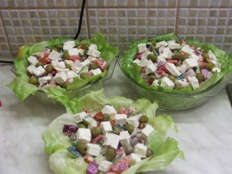 Mindent bele Görög saláta